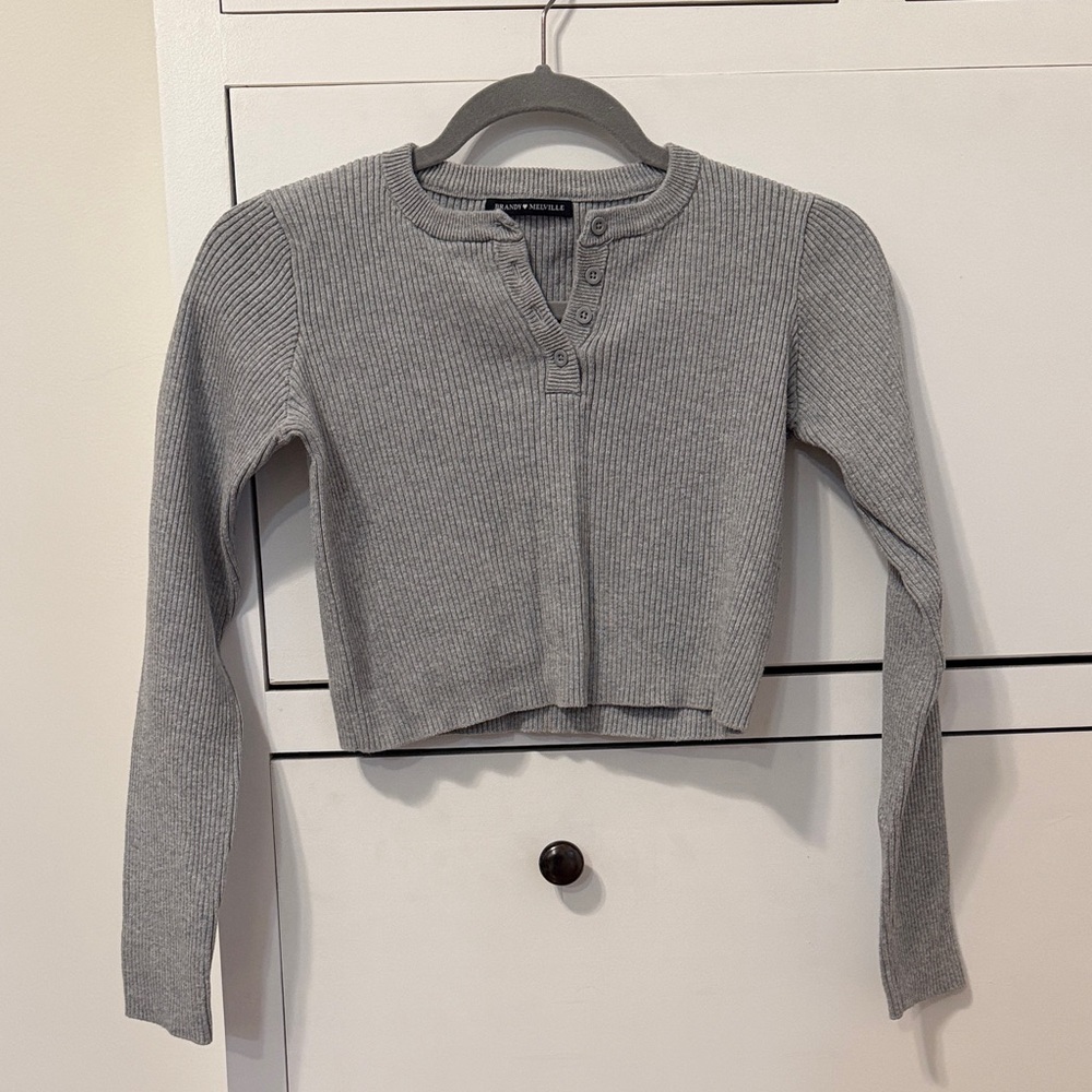 Brandy Melville Heather Gray Ribbed Long Sleeve Top